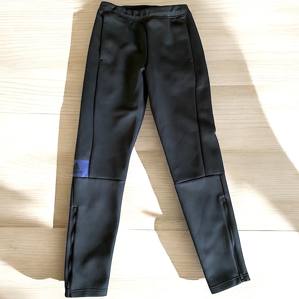 Adidas ZNE Black Athletic Pants Blue Adidas Patch Women’s Size Small Like New